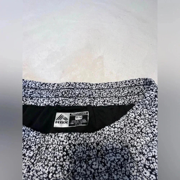 rbx womens activewear Women’s size medium black-and-white shorts - Picture 2 of 5